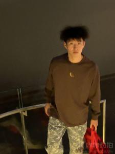 叶锦添