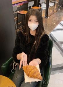 甜甜莹