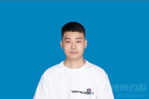 李宁