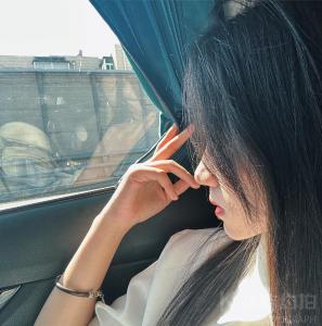 溪溪