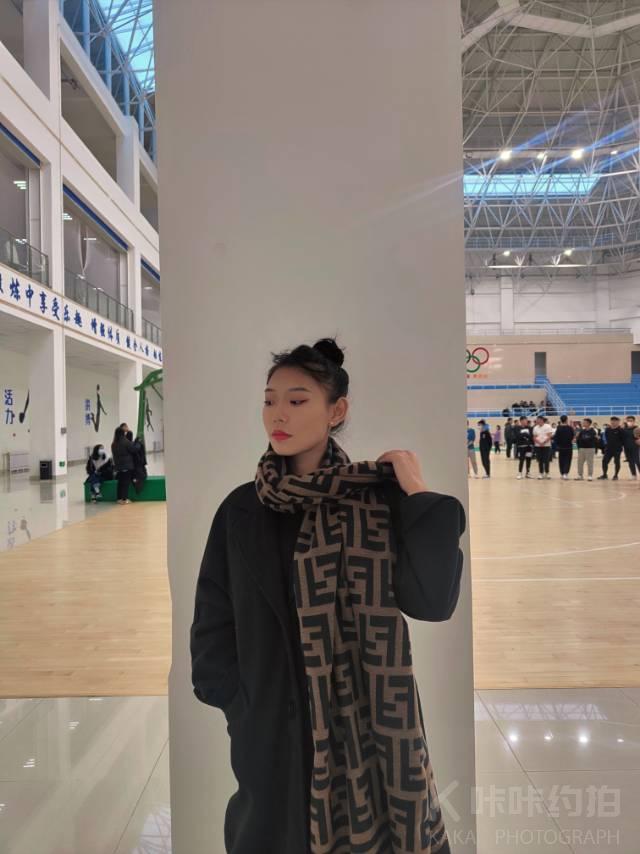雅楠.