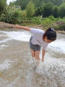 倾.尔