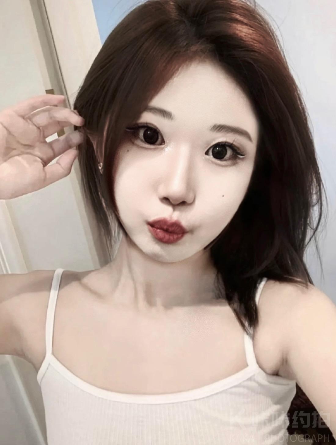 智小妍