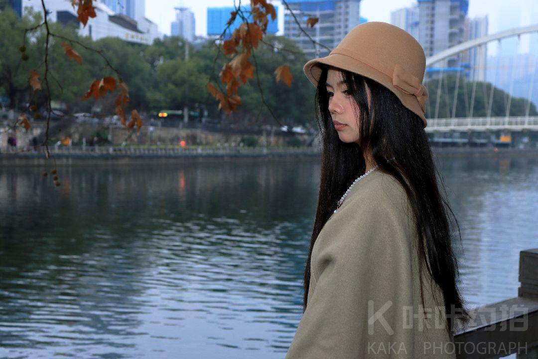 蓝烬海