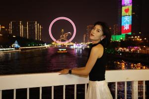 摄像张导