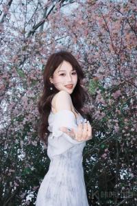 懒猫不吃闲鱼
