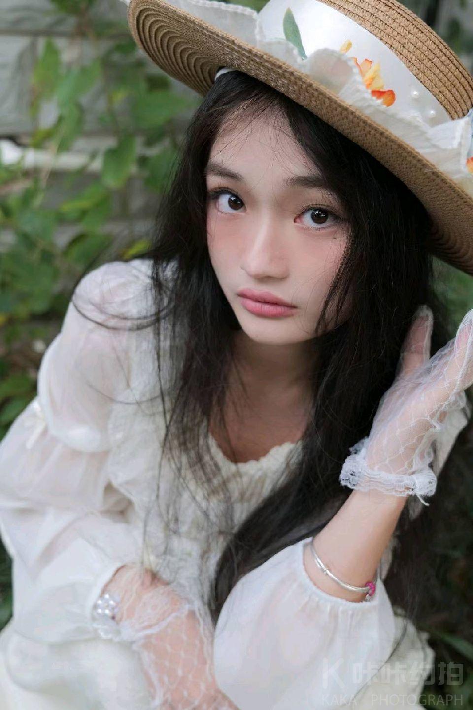 周逸