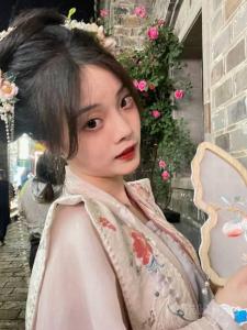 小虞籽儿