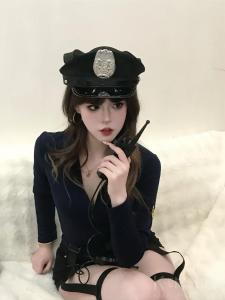 西西