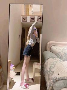 曼曼