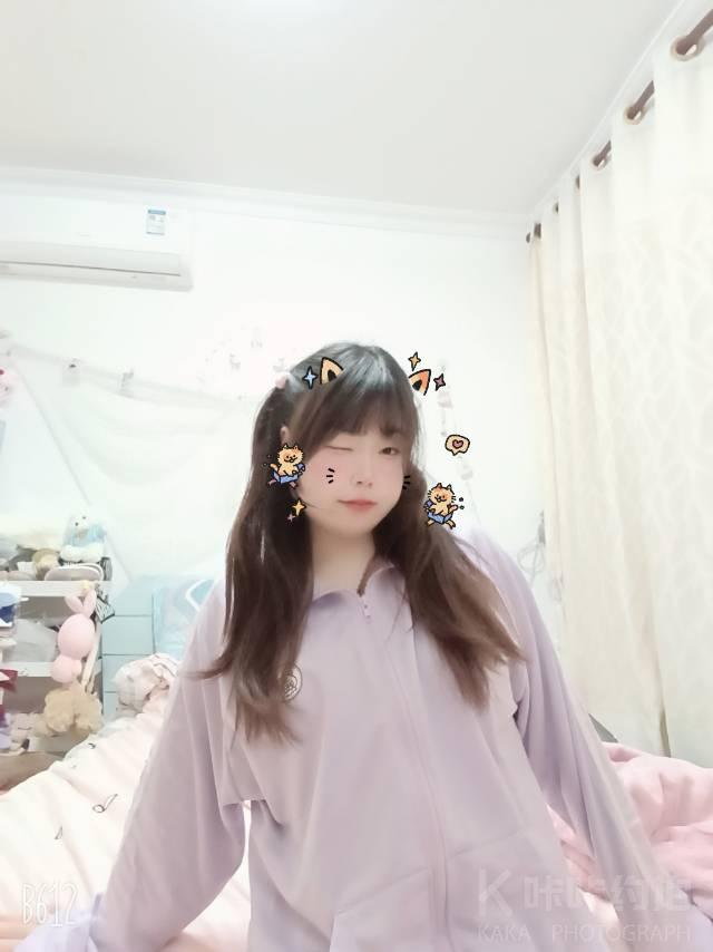 佳妮