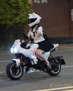 街溜子
