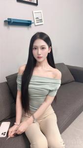 校园的玫瑰