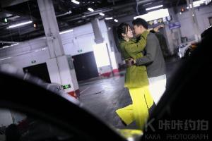 就是他啊.