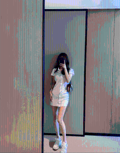 妍妍