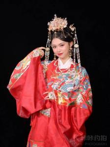 烟锦华裳汉服